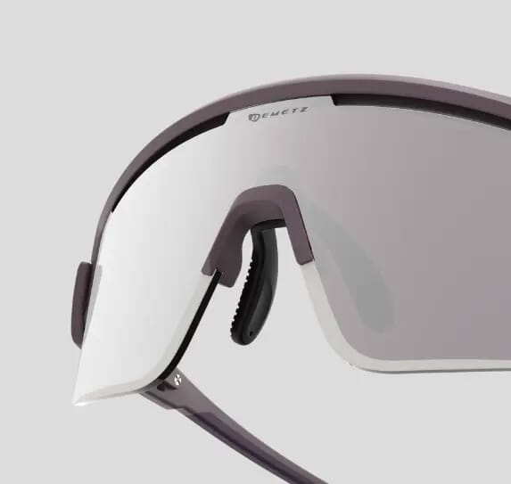 Système de ventilation anti-buée et nez ajustable antidérapant